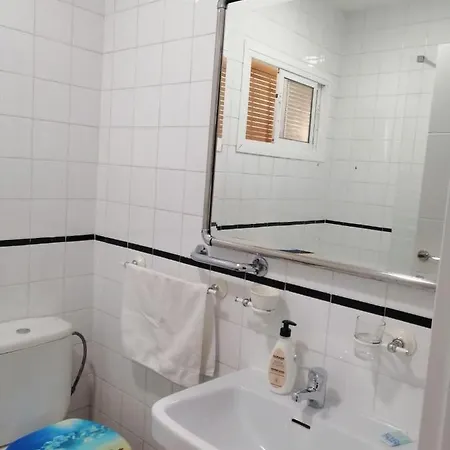 Unifamiliar Adosada Con 3 Y 110m2