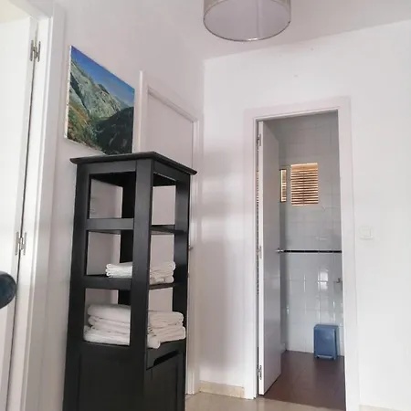 Holiday home Unifamiliar Adosada Con 3 Y 110m2 Ronda