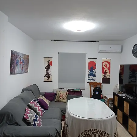 Vakantiehuis Unifamiliar Adosada Con 3 Y 110m2 *